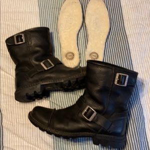 Men’s Leather UGG Boots!